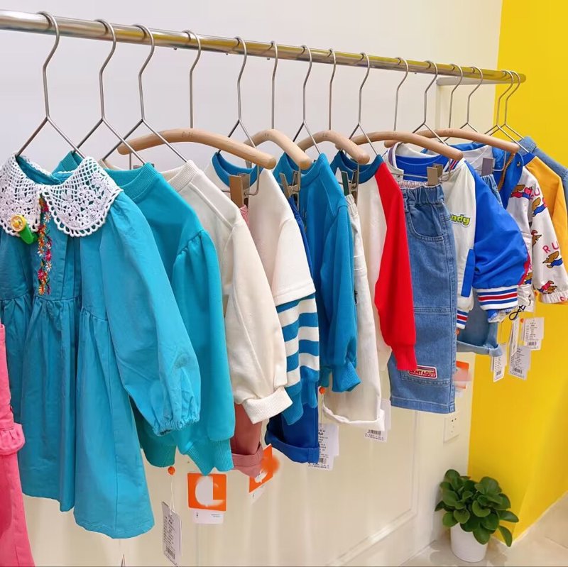 服装批发：高效、低价、省心的选择